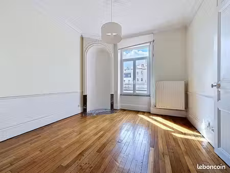 appartement 1 pièce 30 m²