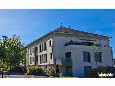 appartement t3 53m² dernier étage