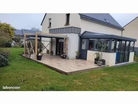 maison contemporaine bord de rance