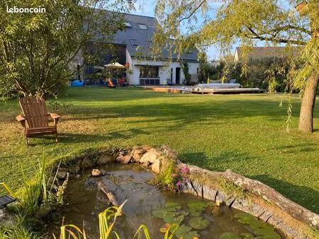 belle maison avec piscine