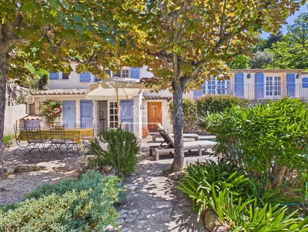 maison de luxe à vendre à seillans