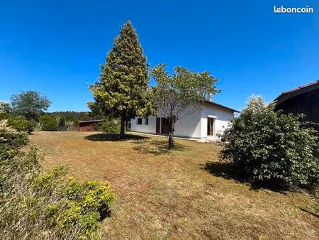 pavillon 4 pièces 132 m²