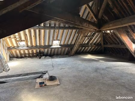 appartement à rénover – plateau aménageables