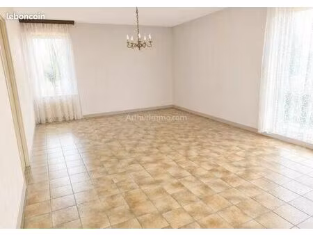 appartement 3 pièces 91 m²
