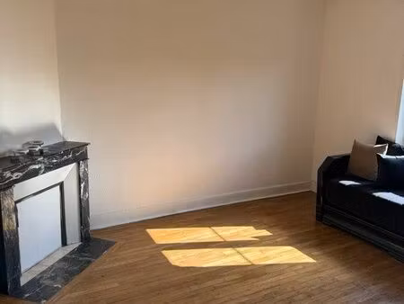 duplex meublé 75 m² – 4 chambres – vue cathédrale – jardin – toul centre