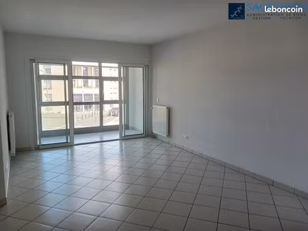 appartement 3 pièces 63 m²