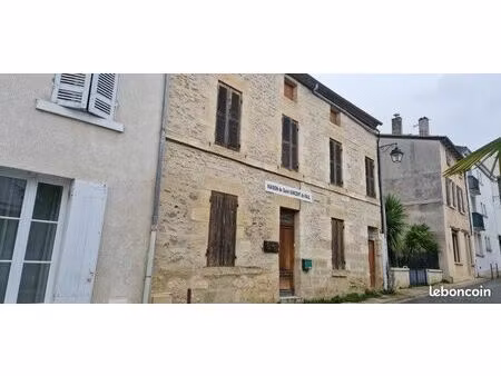 immeuble 8 pièces 168 m²