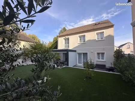 maison 5 pièces 142 m²