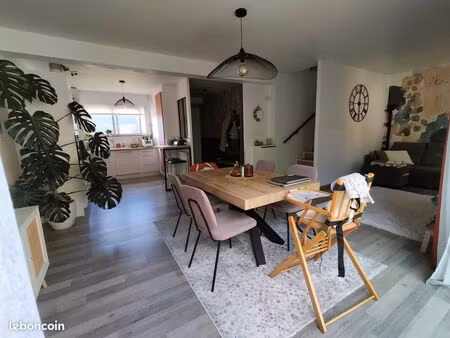 à vendre – maison mitoyenne charmante et prête à emménager – noyal-sur-vilaine (35)