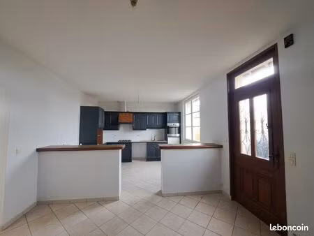 maison à louer disponible maintenant