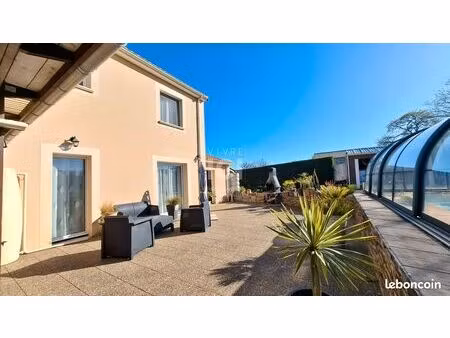 maison 6 pièces 148 m²