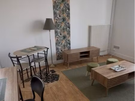 studio meublé de 27 m² à louer – centre-ville d’olivet