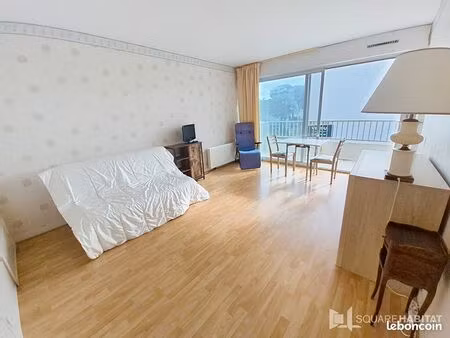 studio 1 pièce 32 m²