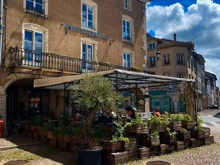 fond de commerce de restaurant traditionnel