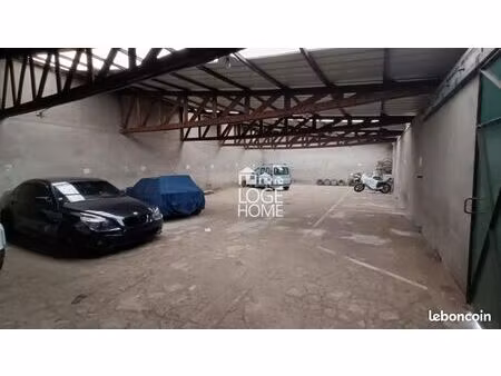 inconnu 1 pièce 227 m²