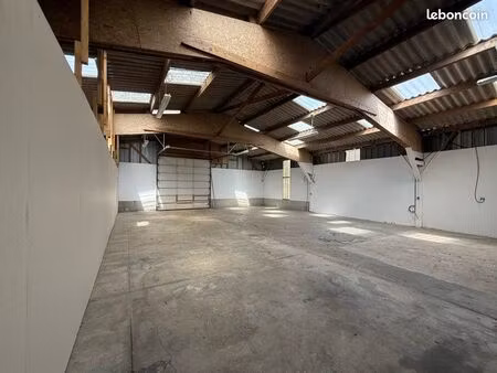 local commercial / stockage