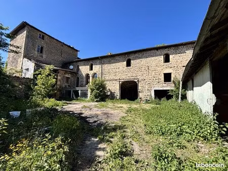 propriété 10 pièces 200 m²