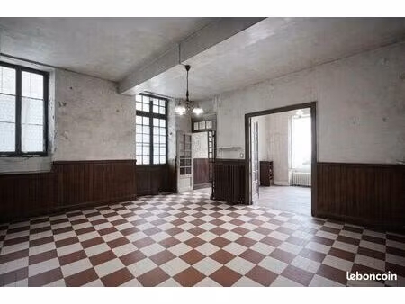 maison de ville 4 pièces 186 m²