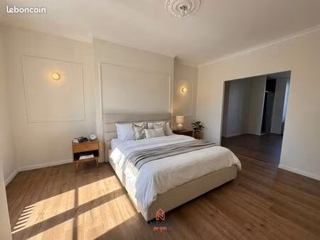 maison 6 pièces 225 m²