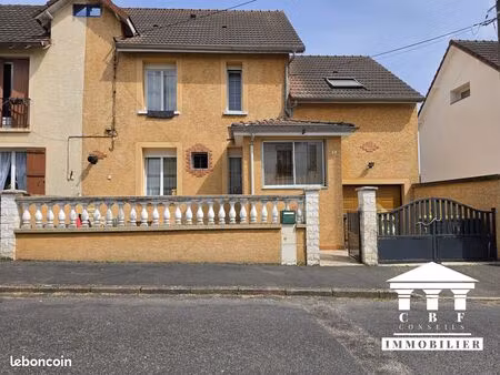 maison 7 pièces 139 m²