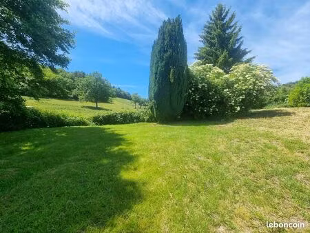 maison 6 pièces 148 m²
