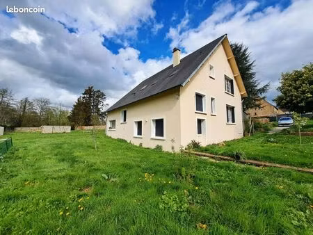 maison 7 pièces 140 m²