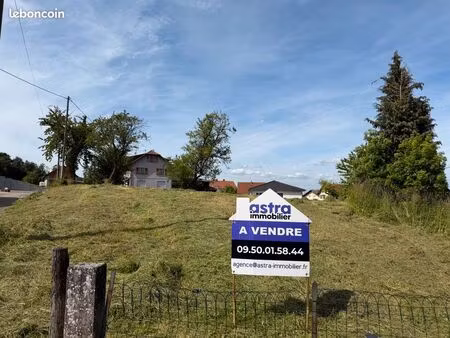 terrain constructible   1103 m2 96 000