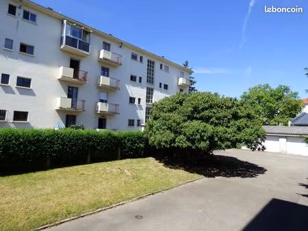 appartement avec balcon
