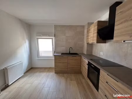 appartement 3 pièces 64 m²