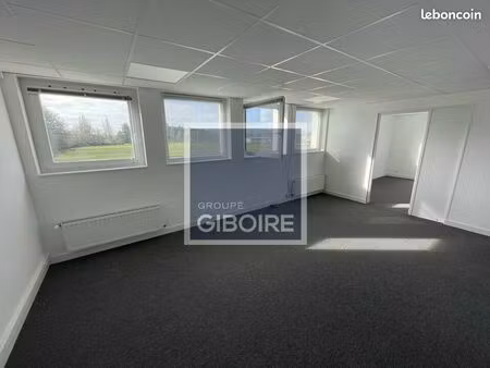 bureaux 90 m²