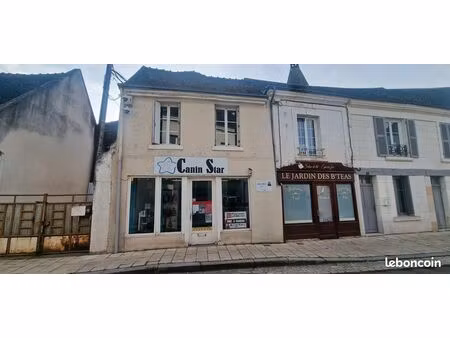 selles/cher - local commercial de 45 m² à louer
