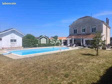 propriété 14 pièces 316 m²