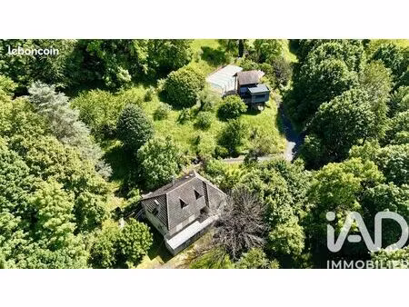 chalet 7 pièces 203 m²