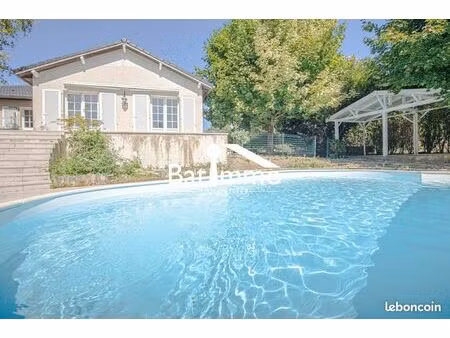 propriété 7 pièces 150 m²