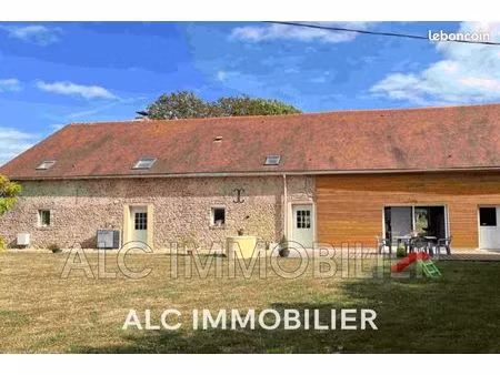 propriété 365 m² neauphe-sous-essai