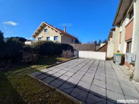 maison 4 pièces 85 m²
