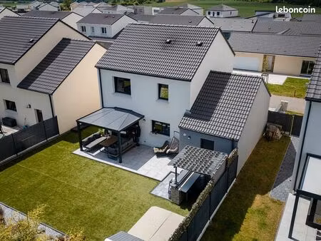 maison 4 pièces 98 m²