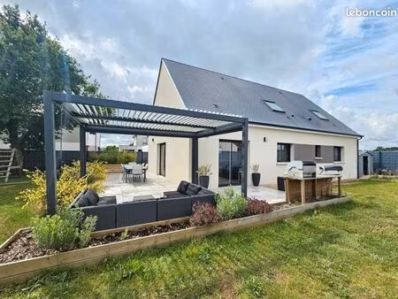 pavillon 7 pièces 143 m²