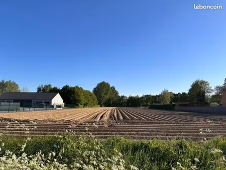 terrain à bâtir libre de constructeur