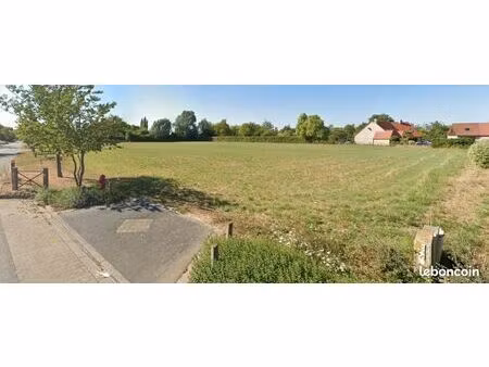 terrain 905 m² estaires