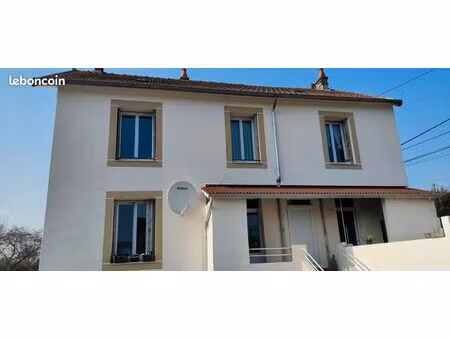 maison a deux appartements