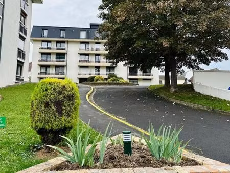 studio 1 pièce 29 m²