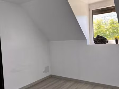 maison sur 3 niveaux