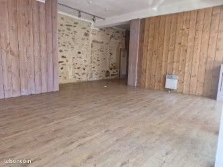 local commercial à louer vihiers centre