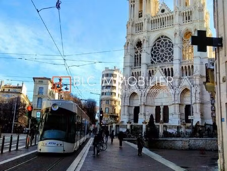 local commercial 60 m² marseille