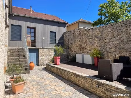 maison 6 pièces 150 m²