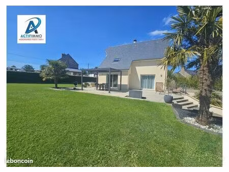 pavillon 6 pièces 152 m²