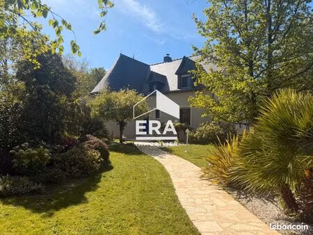 maison 8 pièces 177 m²
