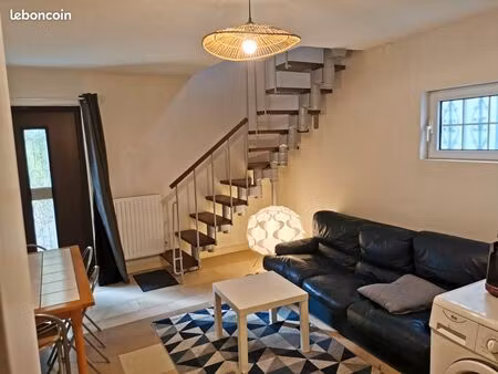 beau t2 meublé  lyon ouest techlid