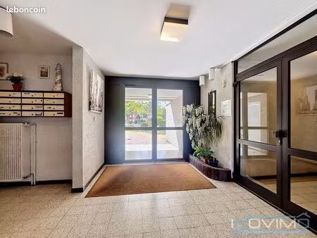 appartement 5 pièces 84 m²